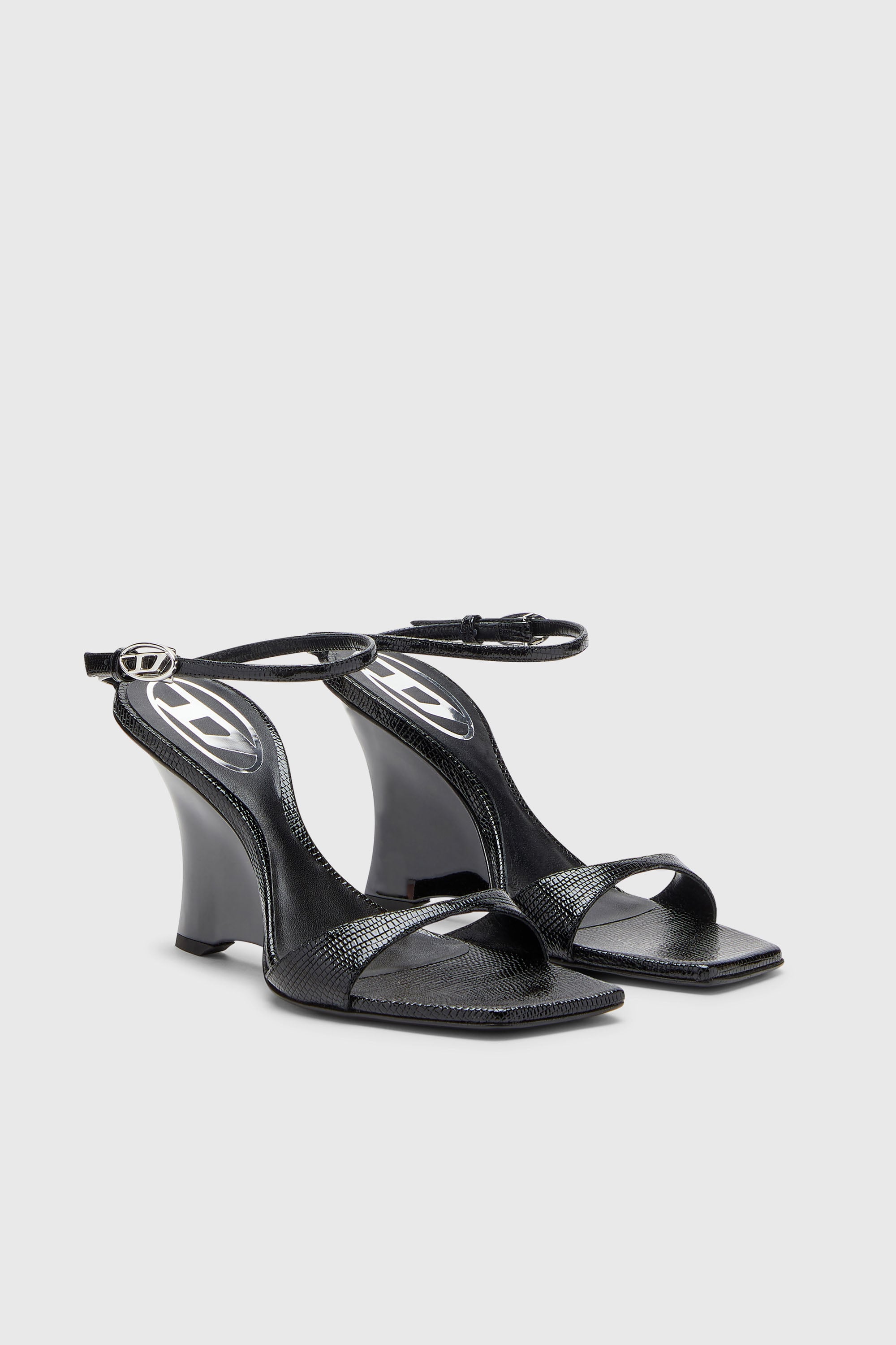 Diesel - D-AMBER SANDAL WEDGE, Female's D-Amber-Wedge sandals in lizard-effect leather in ブラック - 2