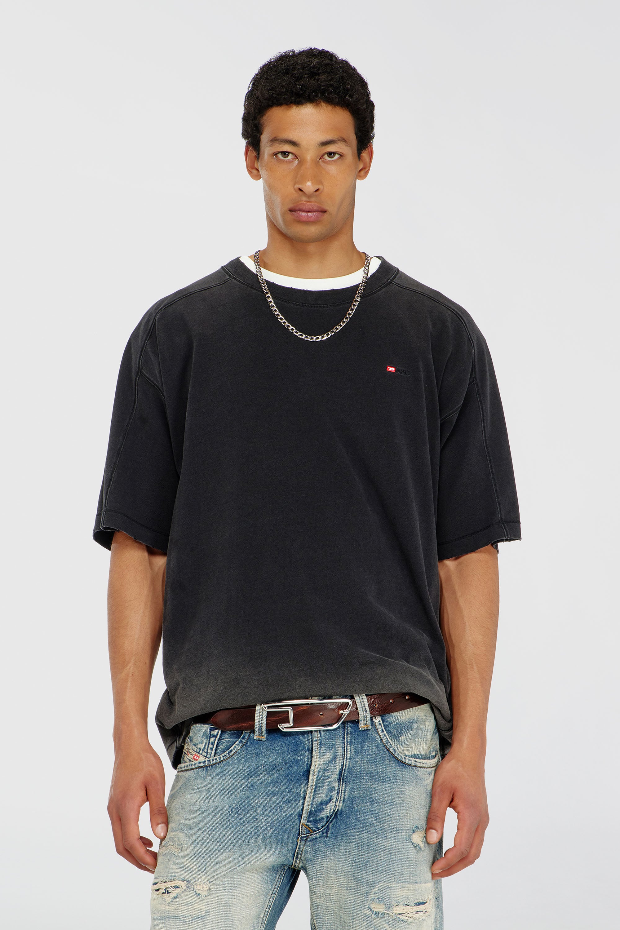 Diesel - T-CROX, Male's Tシャツ in ブラック - 1