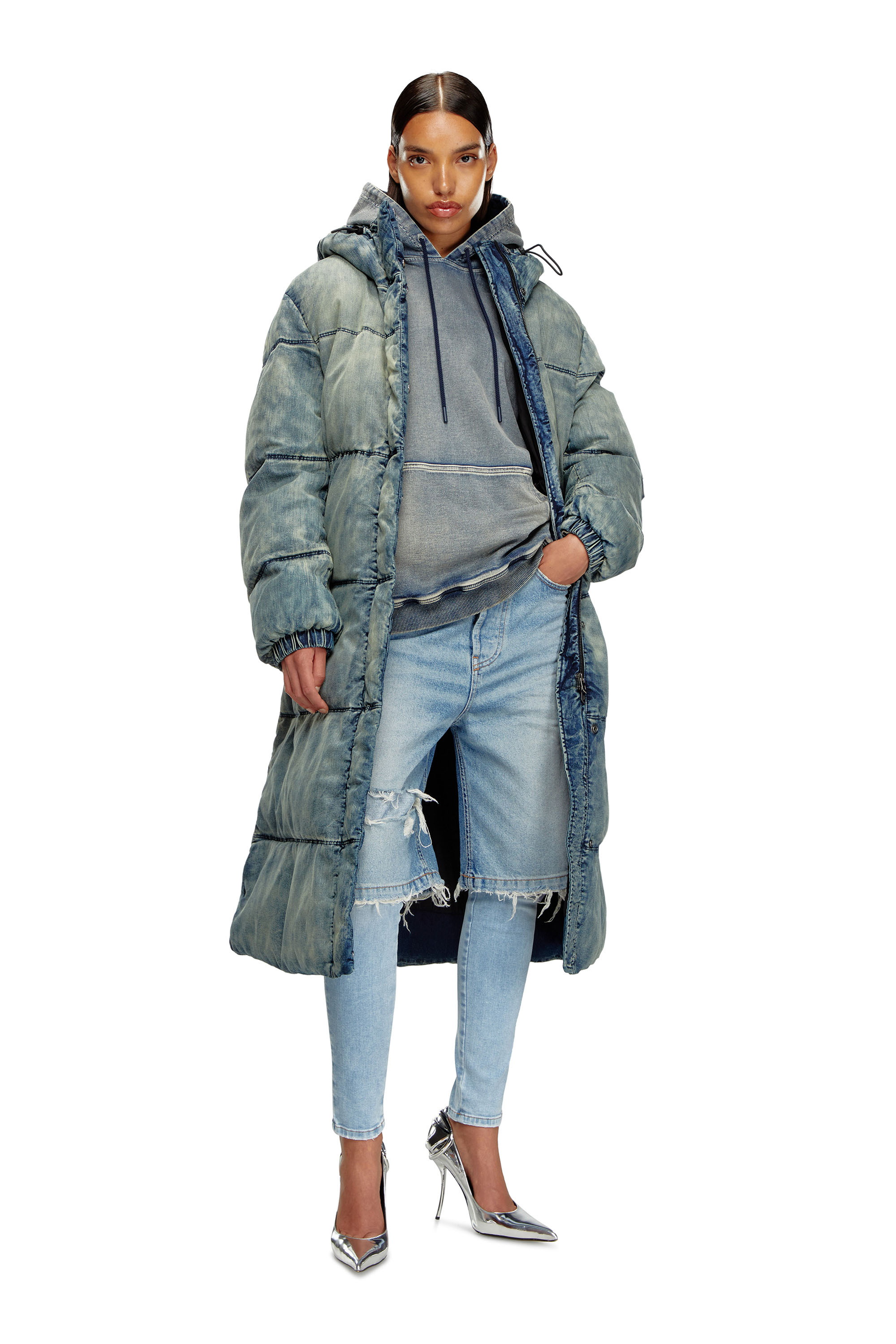 Diesel - W-AVES-LONG, Female's Hooded puffer coat in stretch denim in ブルー - 3