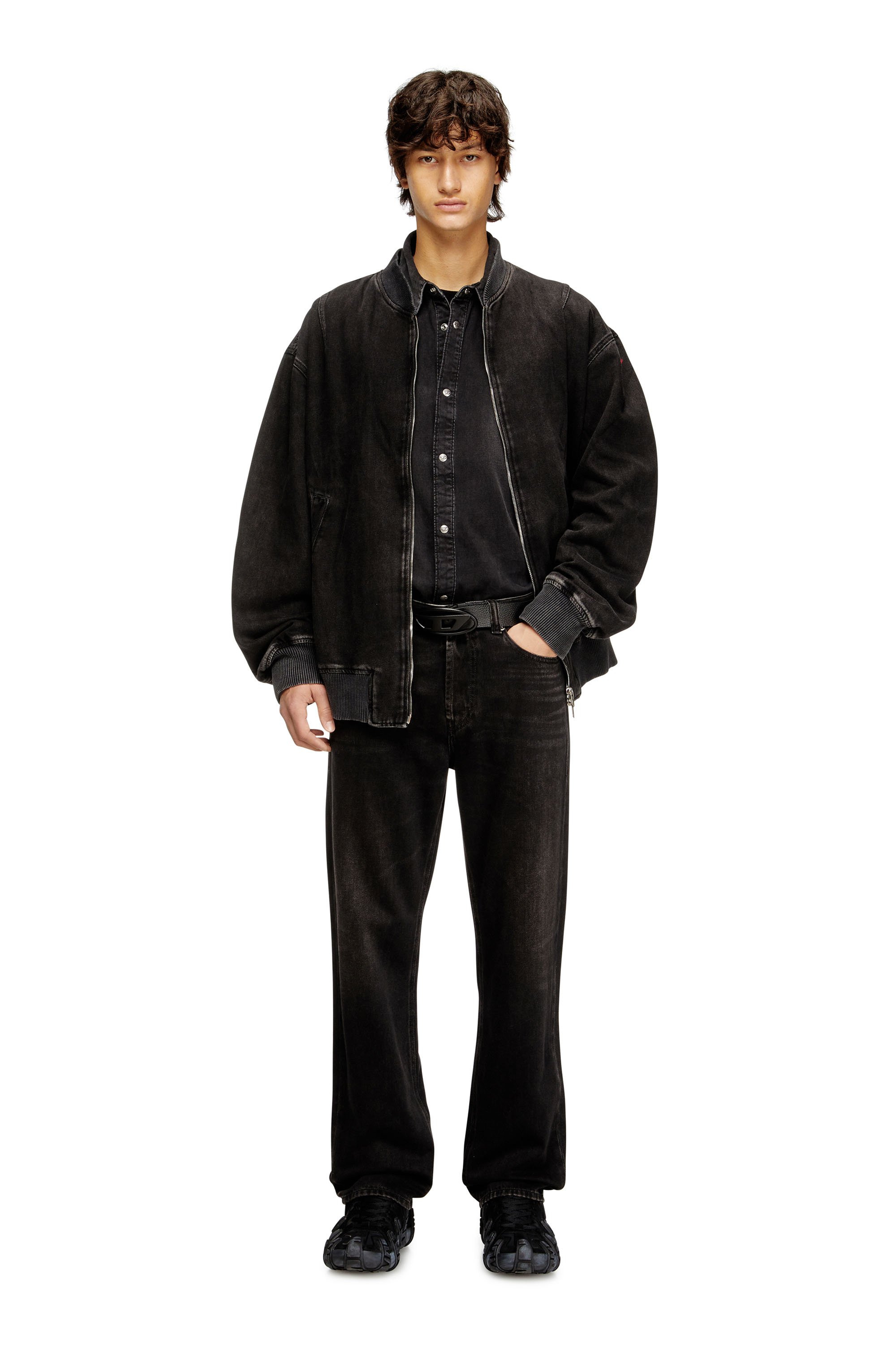 Diesel - D-VINZ, Male's Bomber jacket in clean-wash denim in ブラック - 2