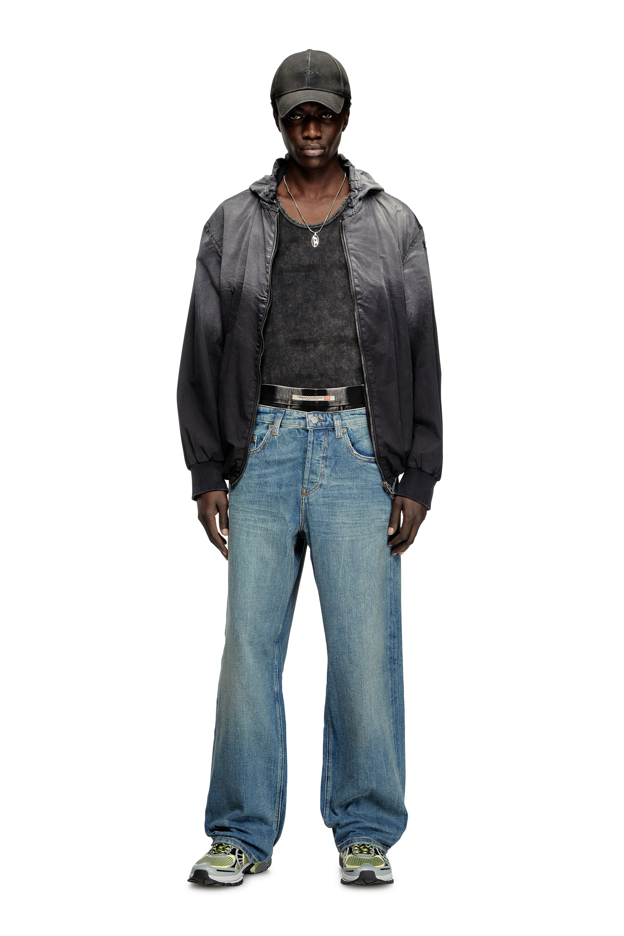 Diesel - S-PRO-V-DENSE LOW, Male's ローカットスニーカー in グレー/グリーン - 1