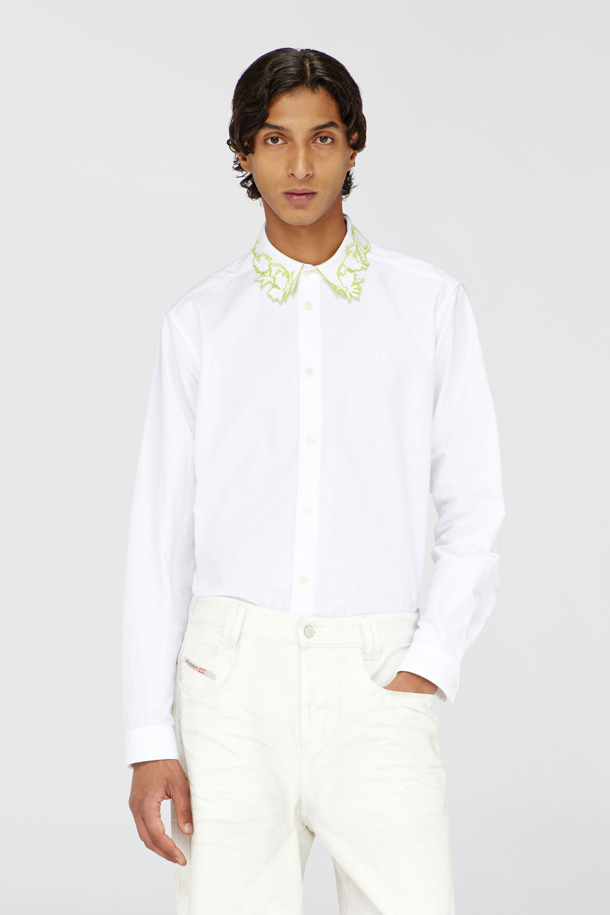 Diesel - S-PLAOUT, Male's Oxford shirt with embroidered collar in ホワイト - 3
