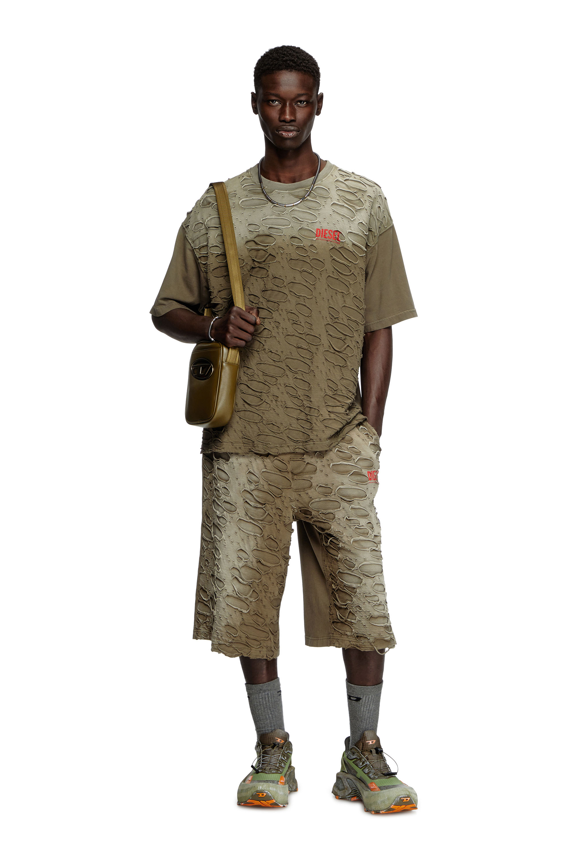 Diesel - T-BOXT-R29, Male's Tシャツ in ミリタリーグリーン - 1