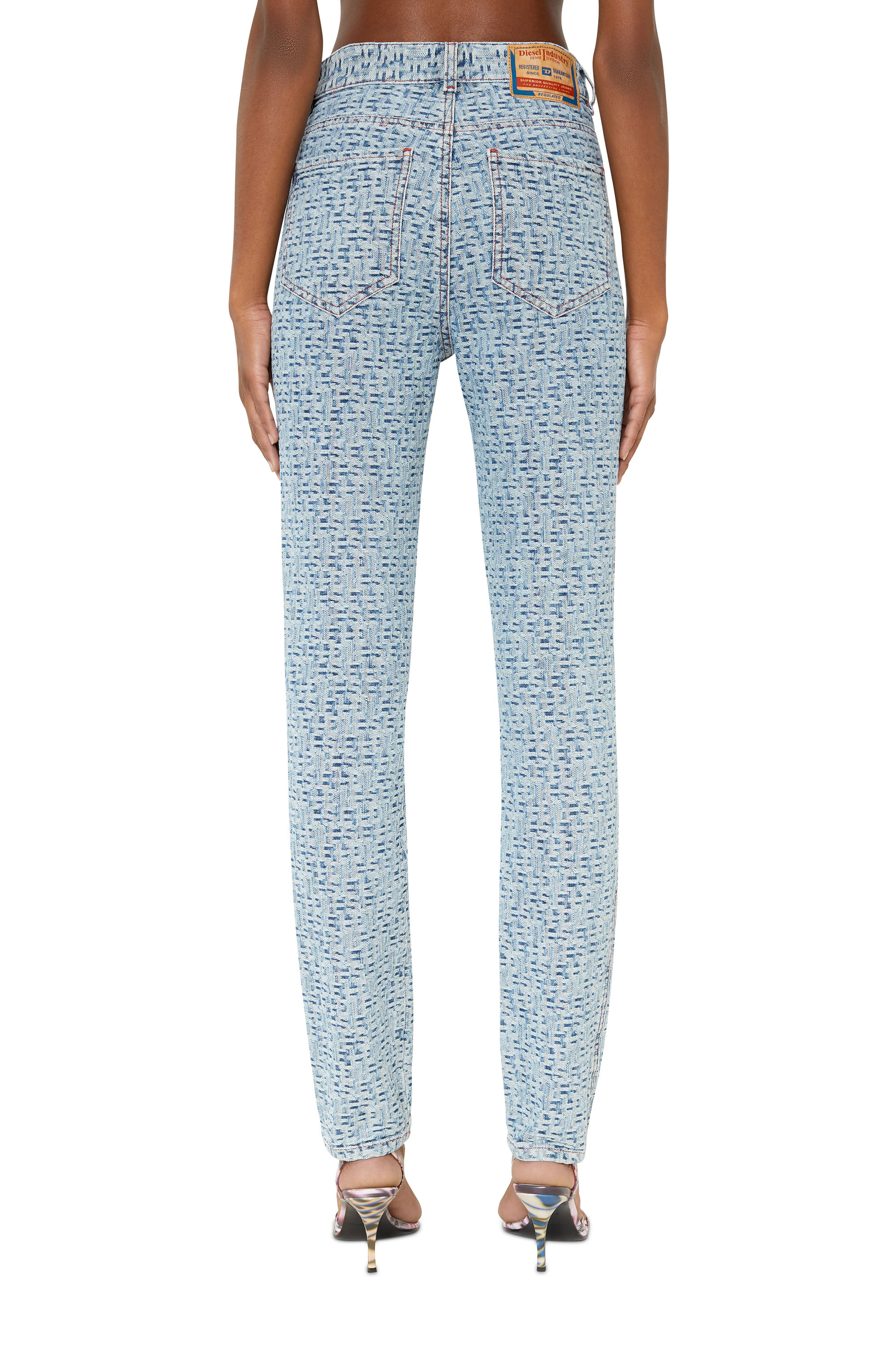 Straight Jeans 1994 09E37, 