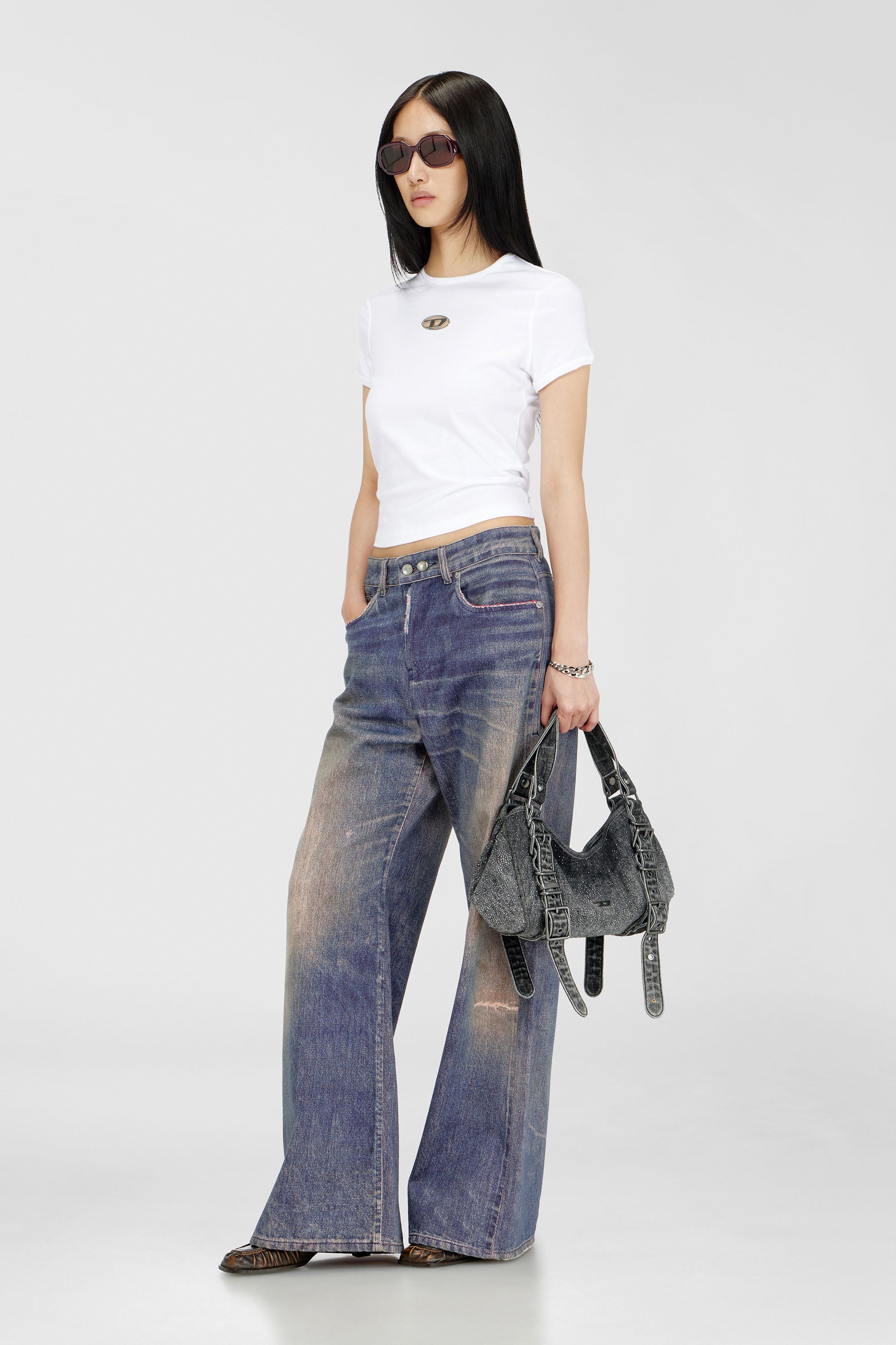 Diesel - T-UNCUTIE-LONG-OD-Q1, Female's Tシャツ in ホワイト - 2