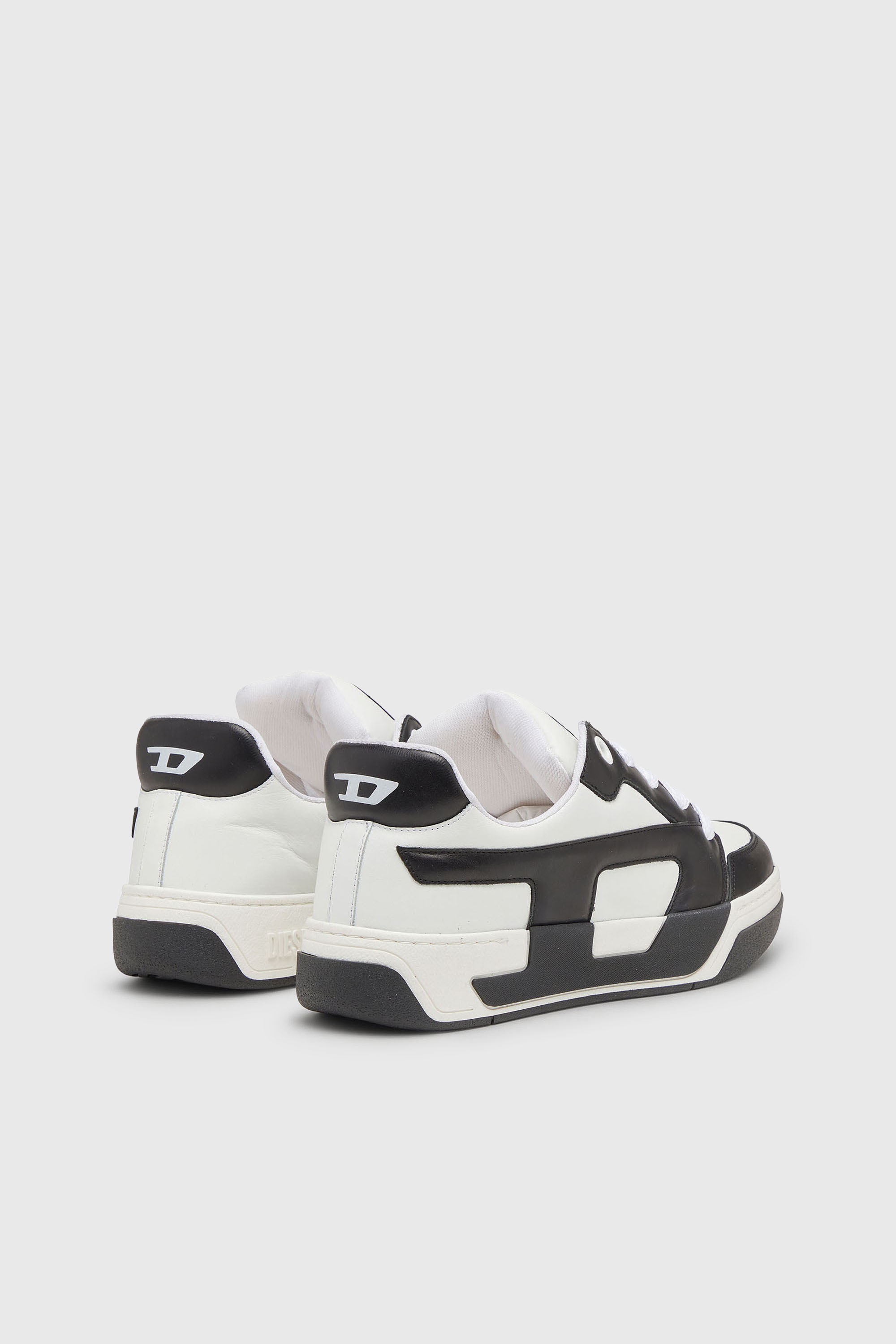 Diesel - S-D-OLLIE LOW W, Female's ローカットスニーカー in ホワイト/ブラック - 3