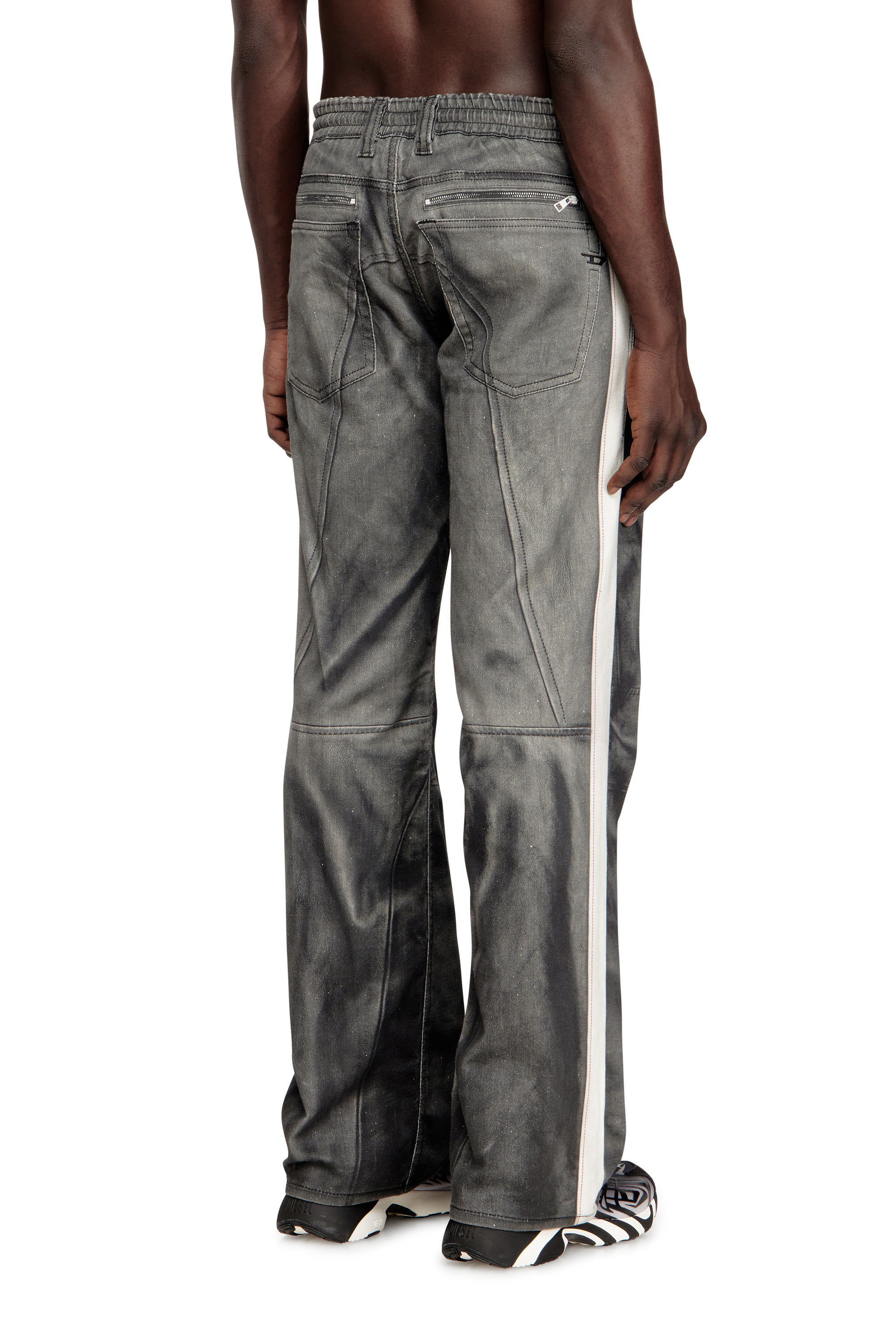Diesel - Male's Relaxed 2080 D-Reel Joggjeans&reg; 068VJ, ブラック/ダークグレー - 4