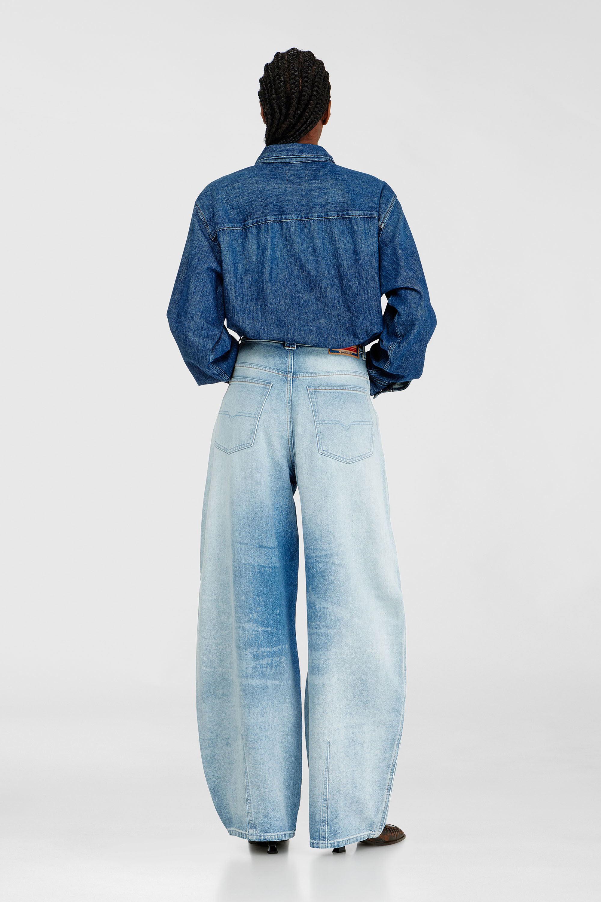 Diesel - Female's Relaxed Jeans 1987 D-Khelz 007EE, ライトブルー - 3