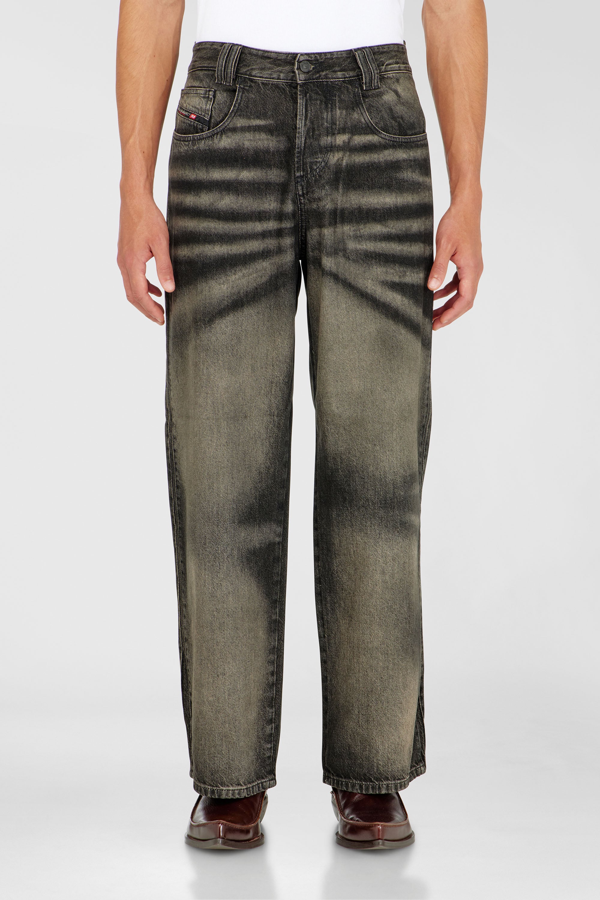 Diesel - Unisex's Relaxed Jeans 1982 D-Hakou 09R33, ブラック/ダークグレー - 1