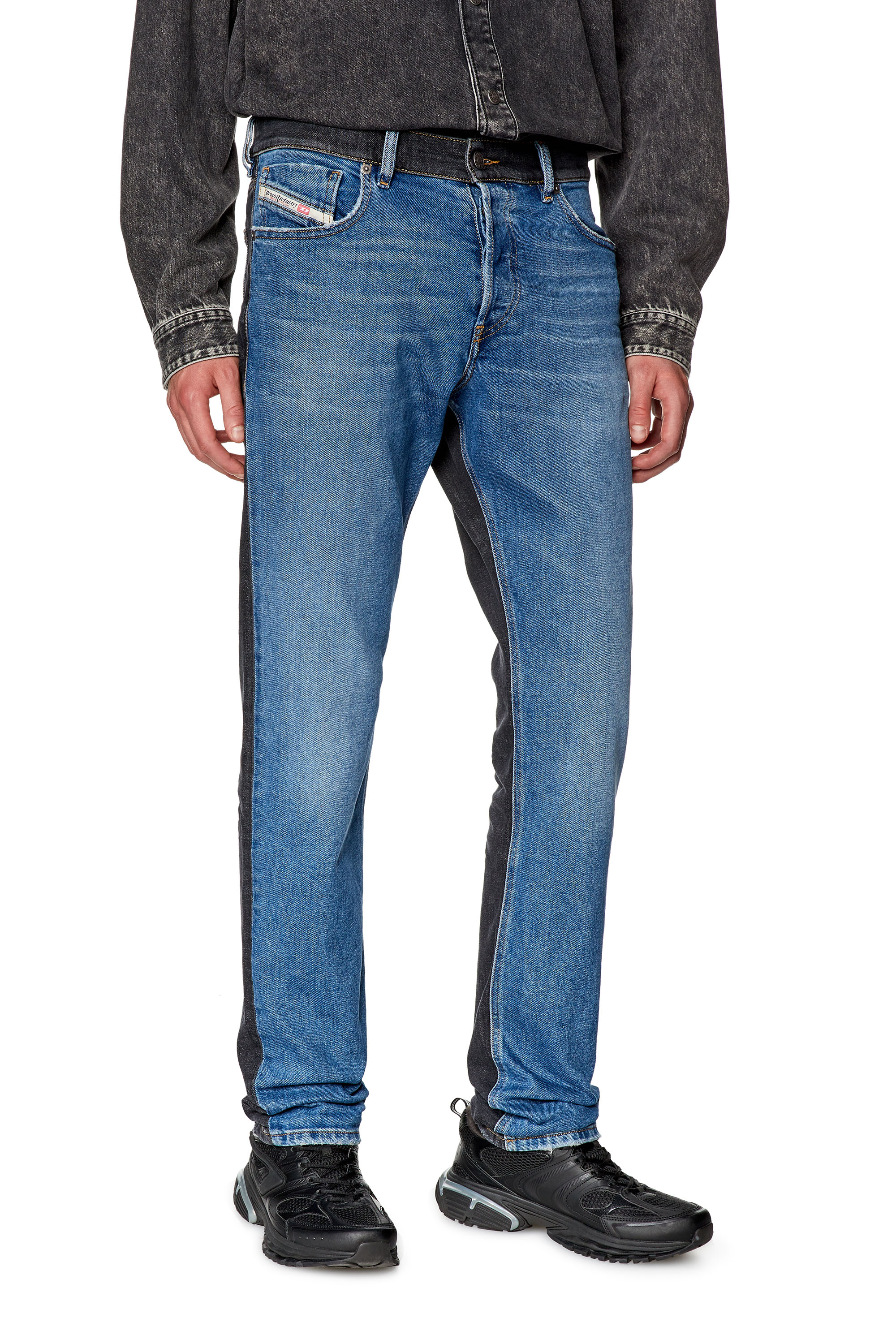 Diesel - Straight Jeans 1995 D-Sark 09H03, ミディアムブルー - Image 1