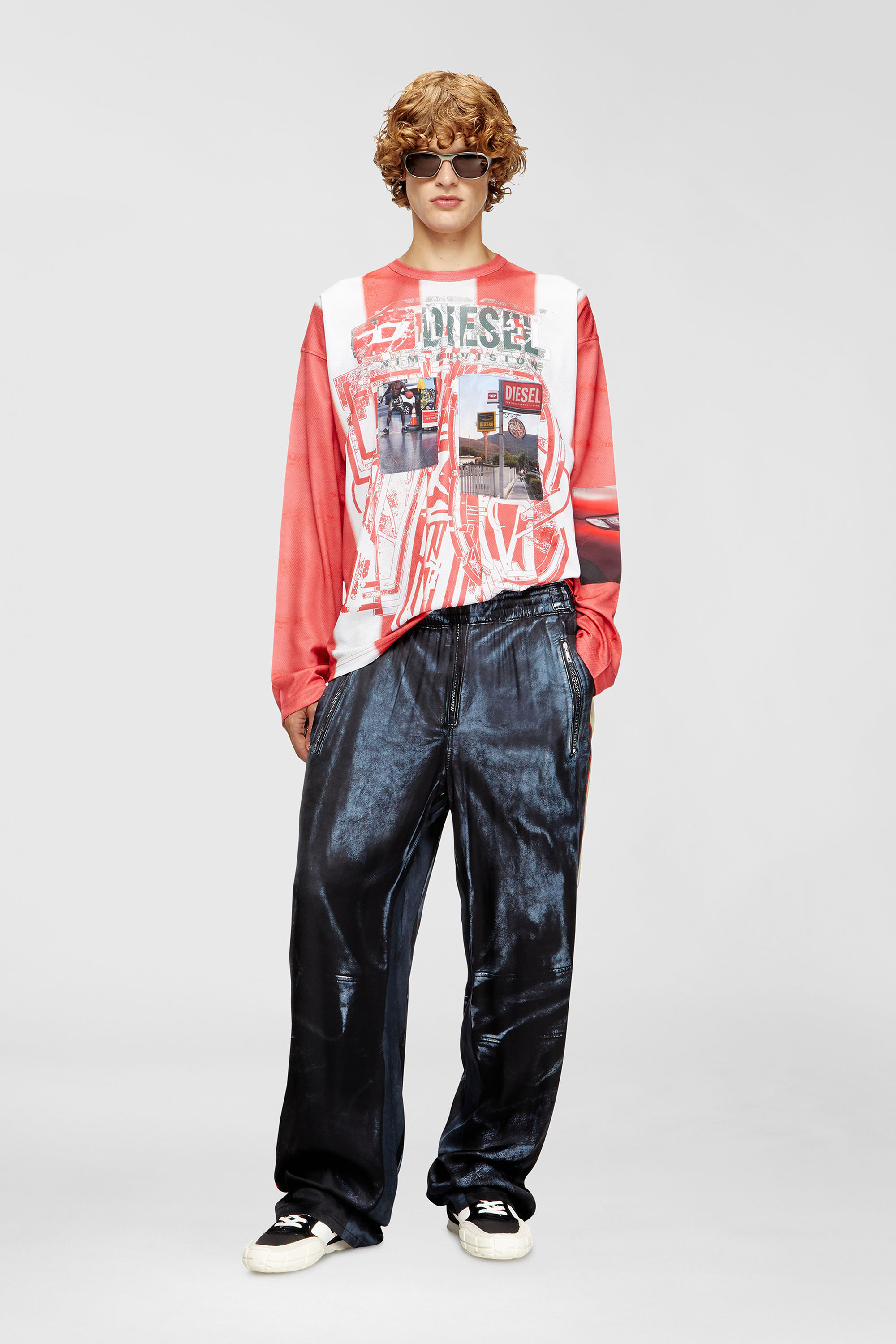 Diesel - S-PAGODHA LOW, Male's スニーカー in ブラック/レッド - 2