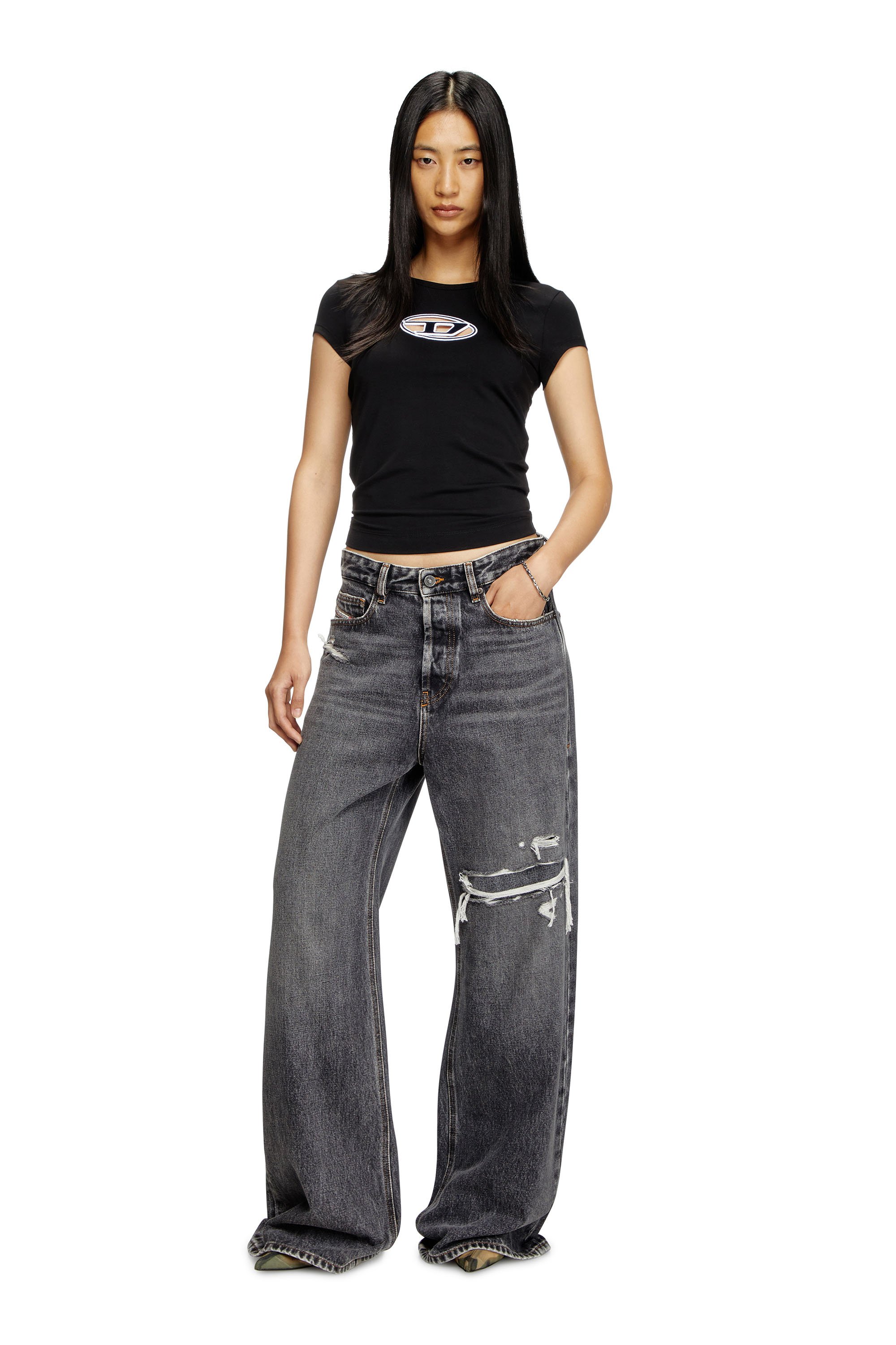 Diesel - T-ANGIE, Female's Tシャツ in ブラック/ホワイト - 1