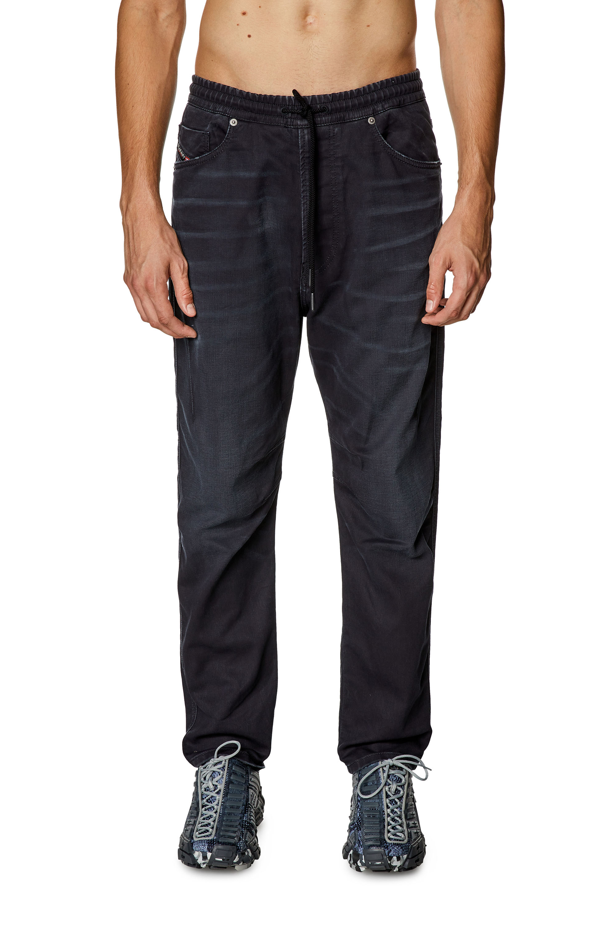 テーパード 2040 D-Amage Joggjeans® | ブラック/ ダークグレー ...