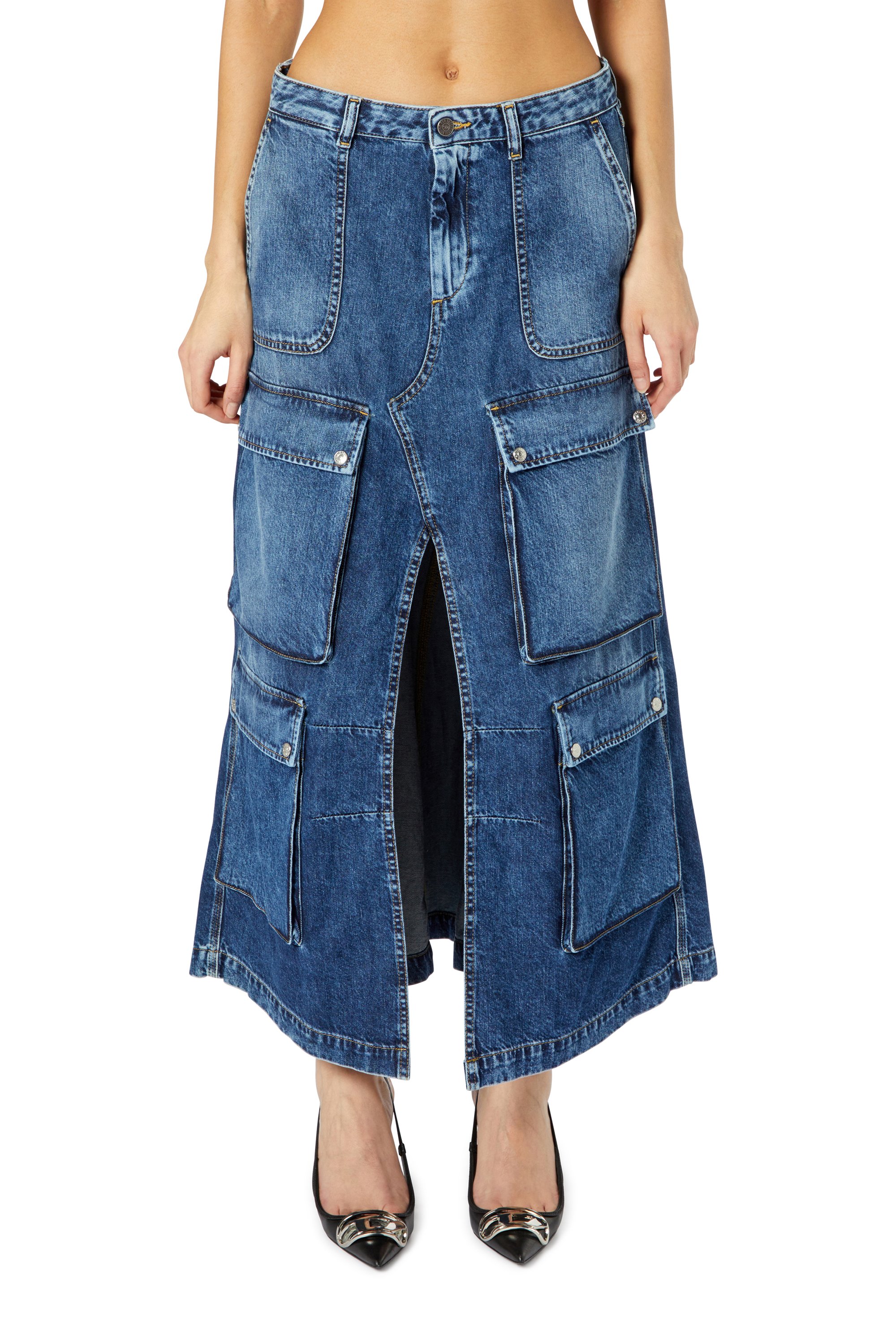 O-MIRTA-CARGO-OUT, 01