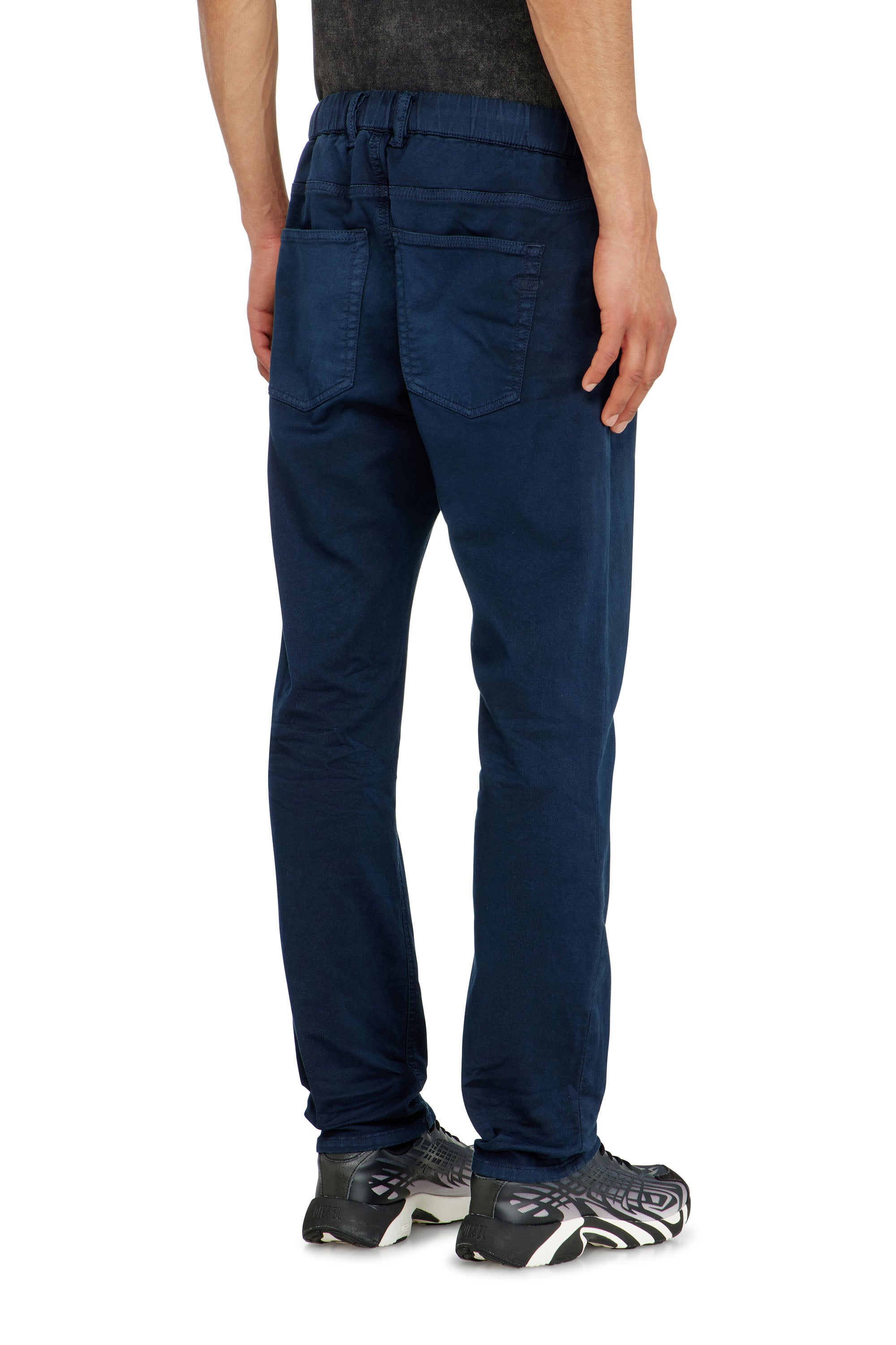 Diesel - Male's Regular 2032 D-Krooley-BW Joggjeans&reg; 0670M, ダークブルー - 4