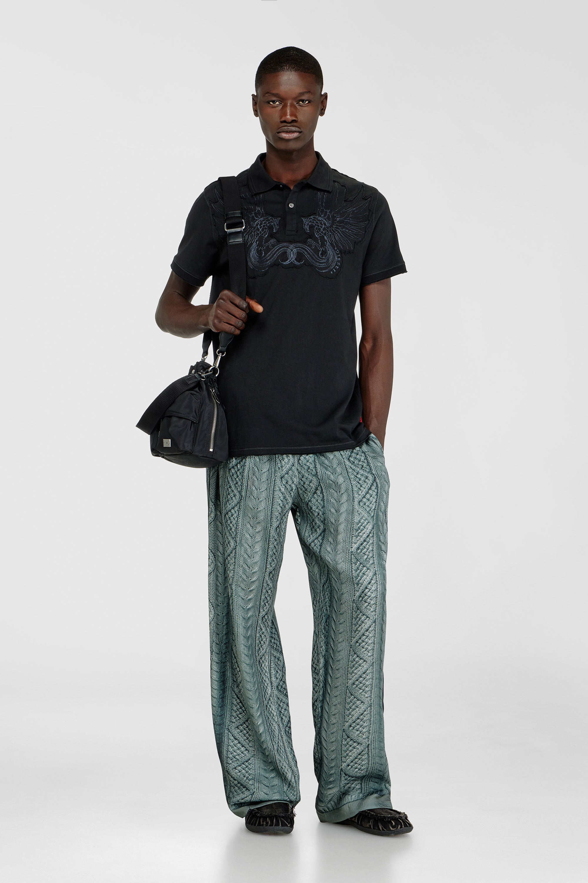 Diesel - MULTI-PKTS BUCKET X, Unisex's バケットバッグ in ブラック - 2