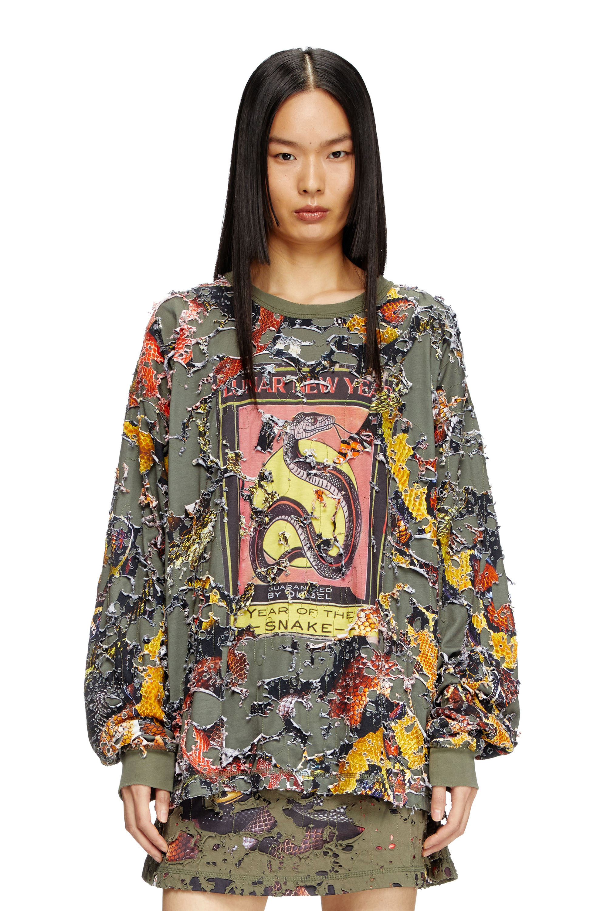 Diesel - CL-T-BOXT-LS-DEVOR-SNAKE, Unisex's Destroyed snake-print long-sleeve T-shirt in オリーブグリーン - 4