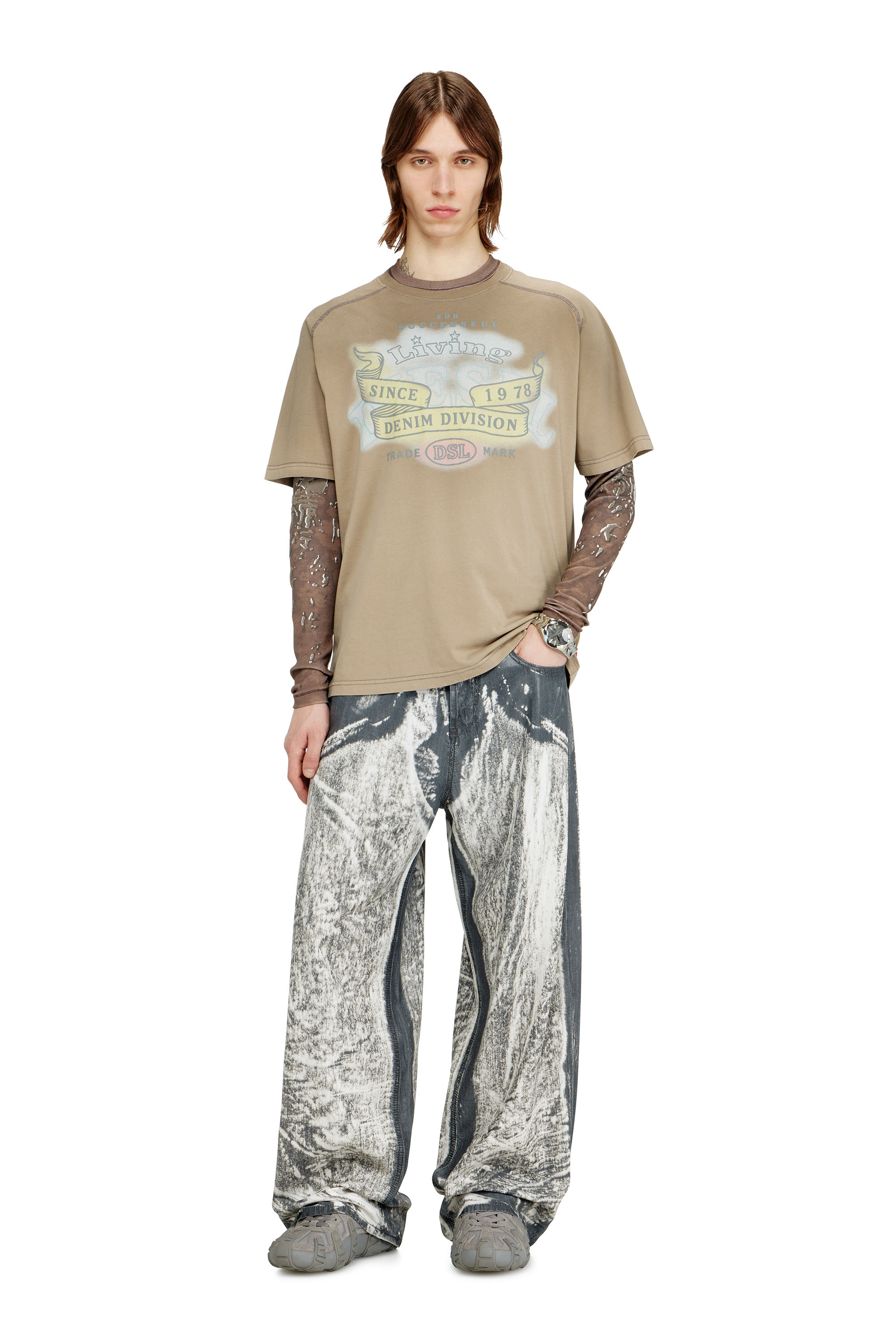 Diesel - T-FORB, Male's T-shirt with logo graphic in ベージュ - 1