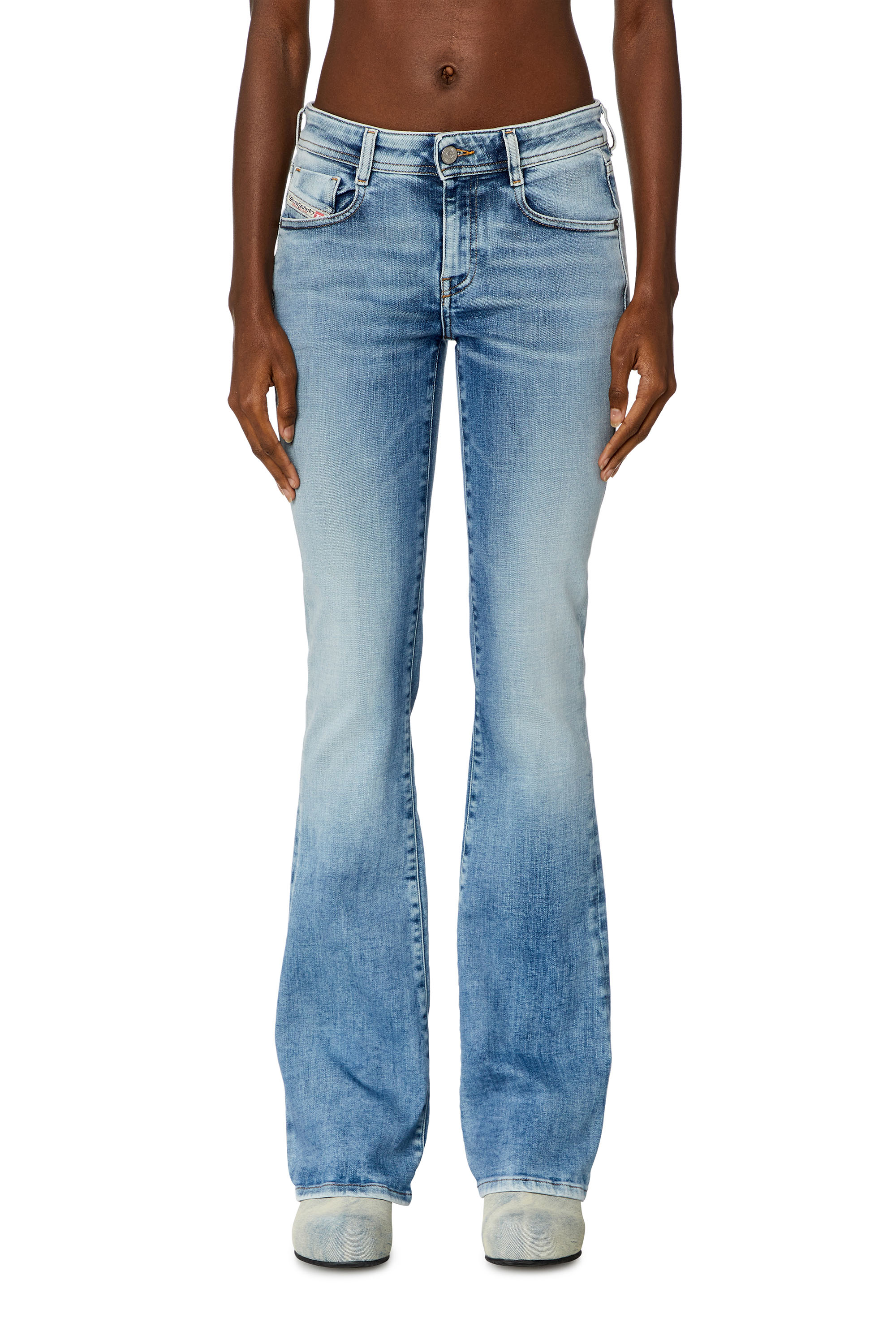 Diesel - Bootcut and Flare Jeans 1969 D-Ebbey 09H66, ライトブルー - Image 1