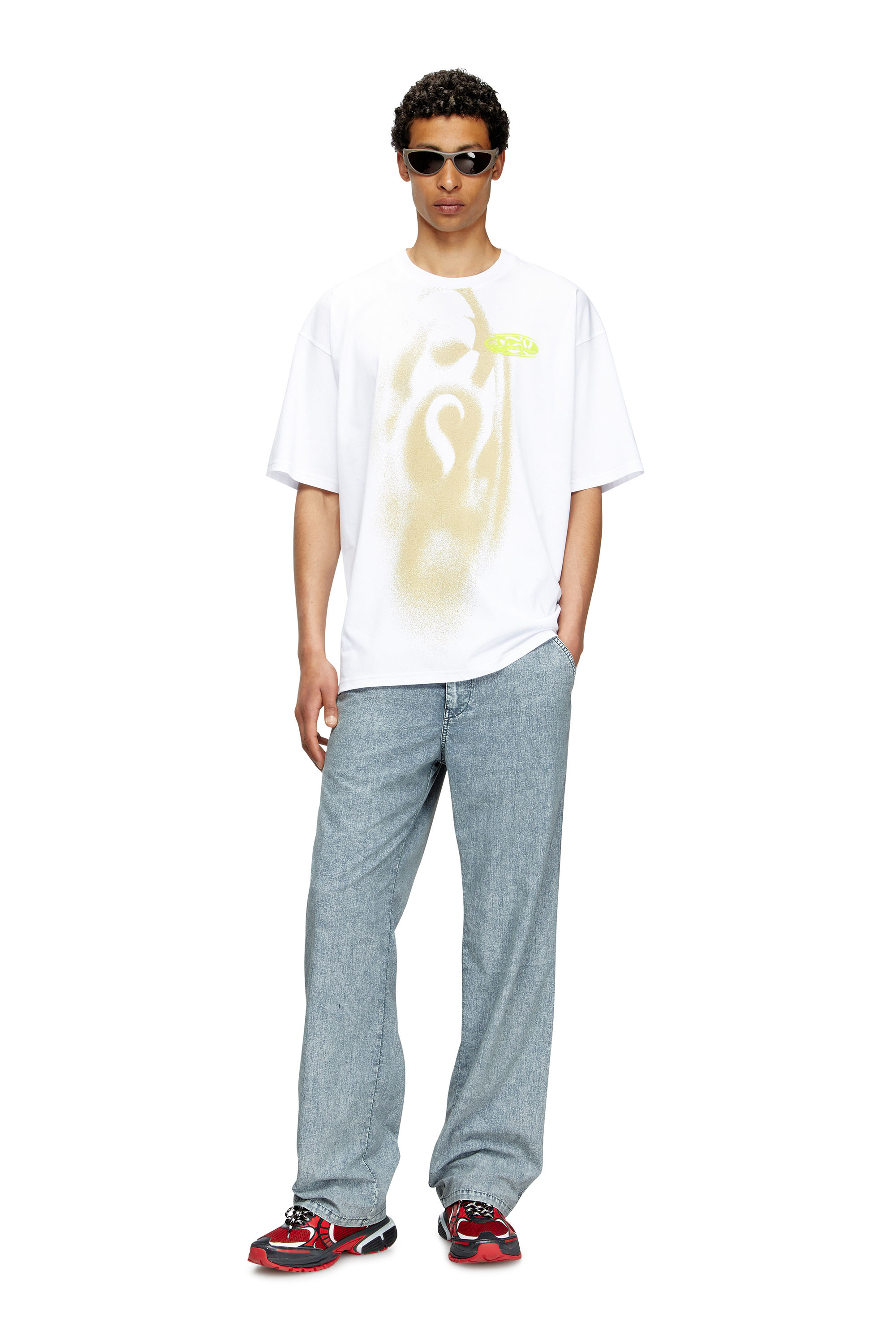 Diesel - T-BOXT-T7, Male's T-shirt with spray-effect print in ホワイト - 2