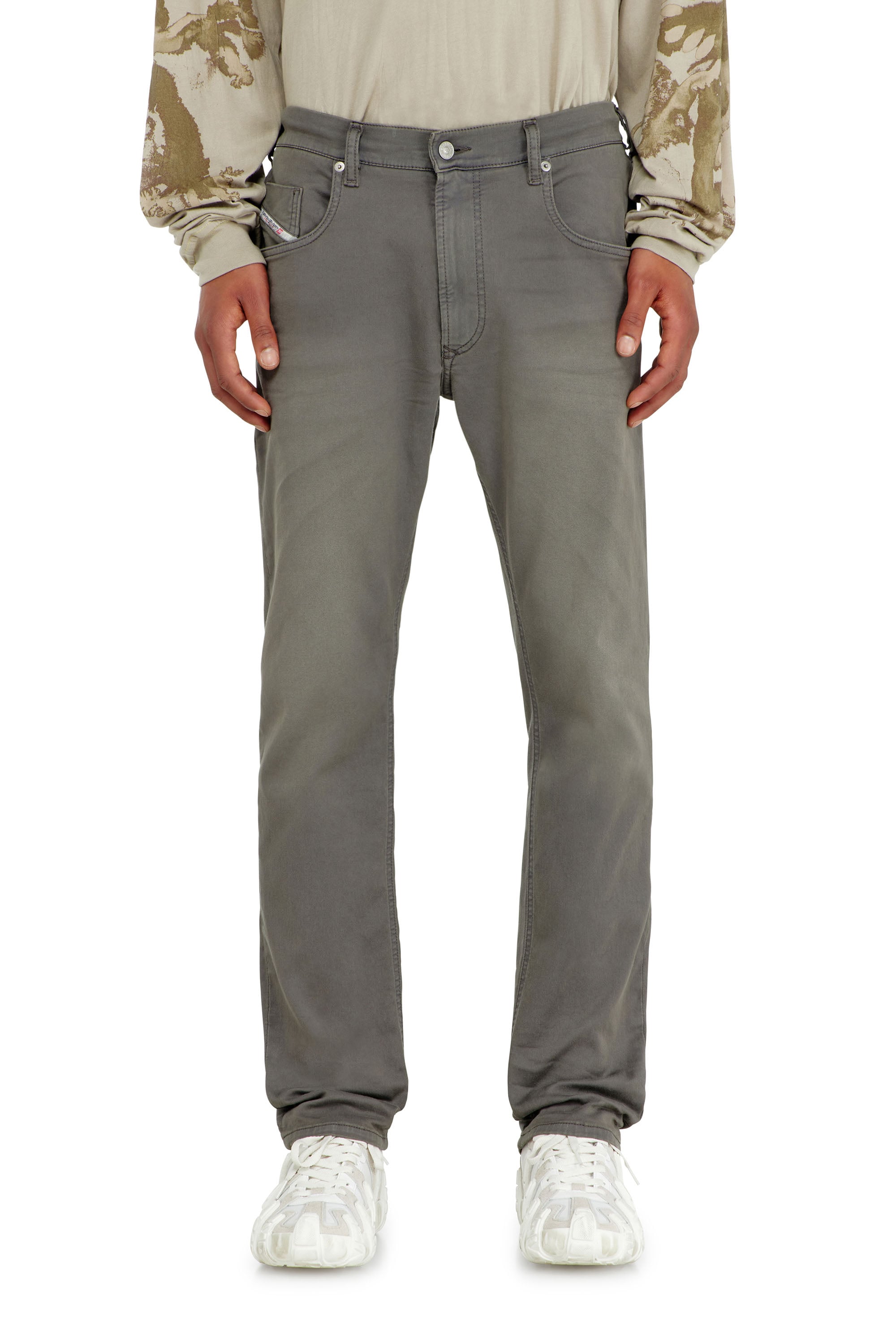 Diesel - Male's Regular 2032 D-Krooley-BW Joggjeans&reg; 0670M, グレー - 2