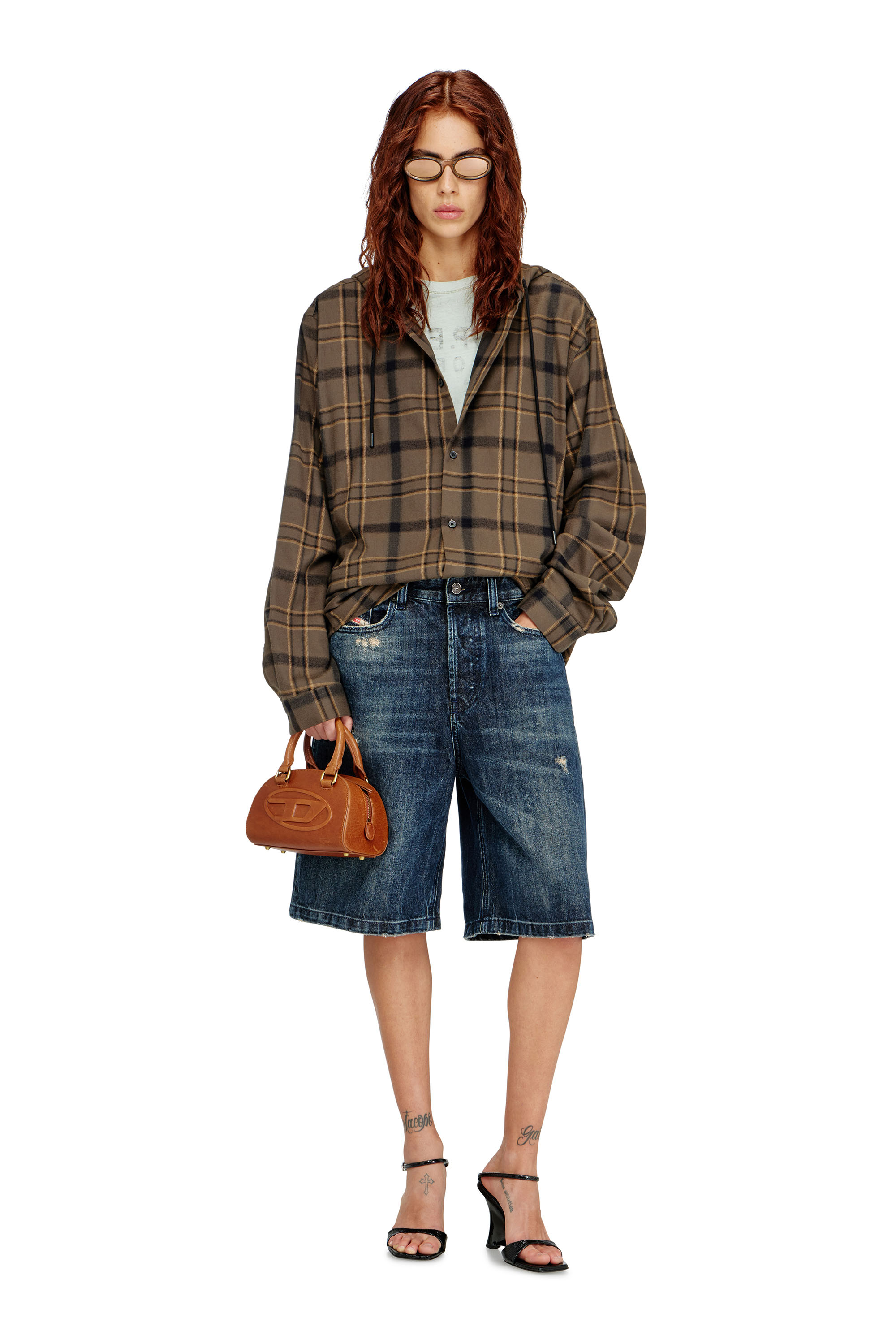 Diesel - DE-SIRE-SHORT, Female's デニムショートパンツ in ダークブルー - 2